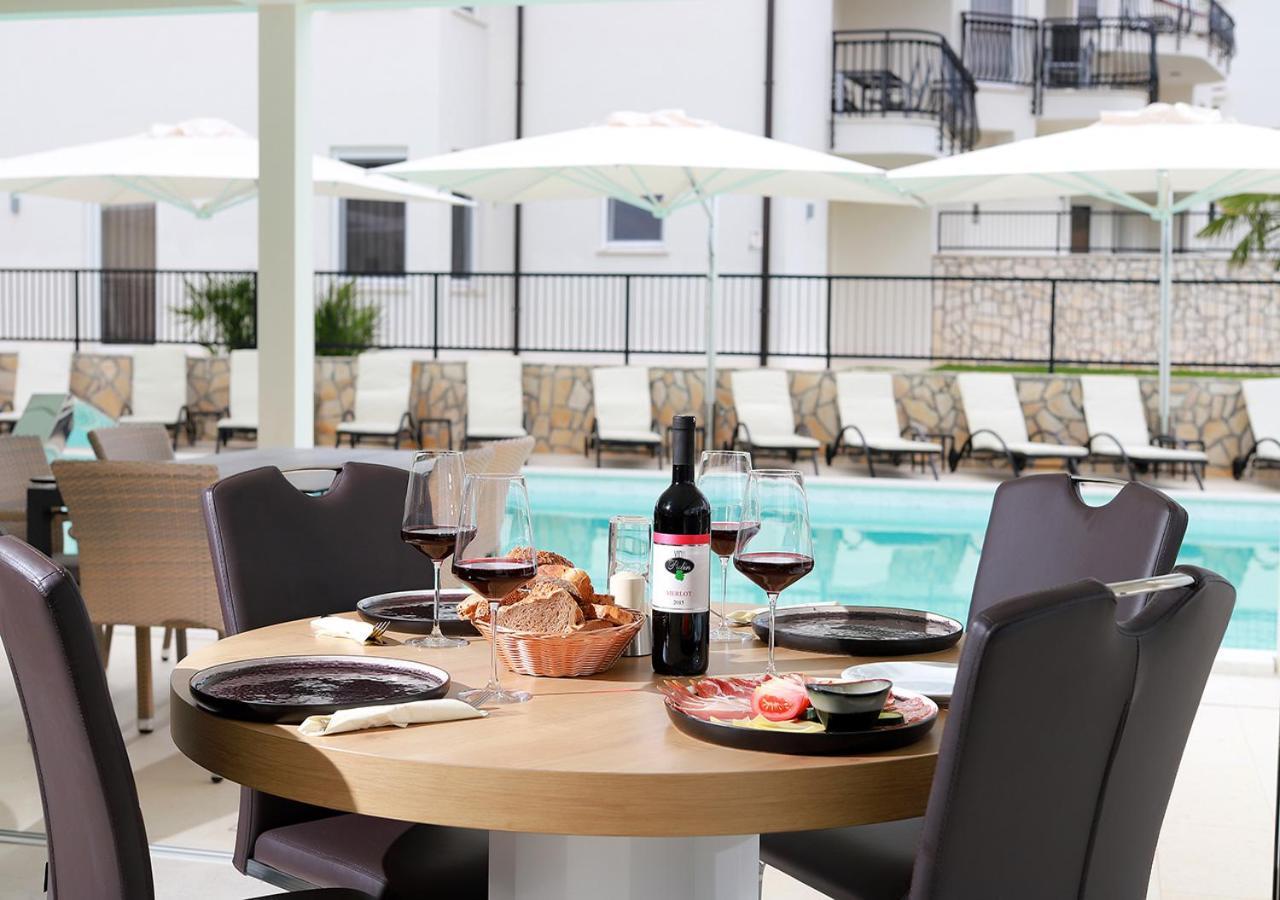 Cool Silo Appartement Resort Bagian luar foto